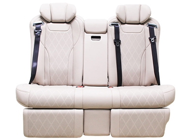 No.089 Car Back Seat