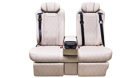 08901 - 5 car seat (2).jpg